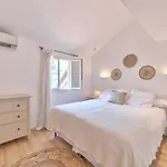 Apartment Felix Superb Apartment With Terace And Sea View